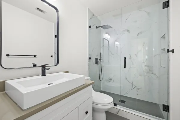 $2,500 | 8104 Luckenwald Cove, Round Rock, TX 78681