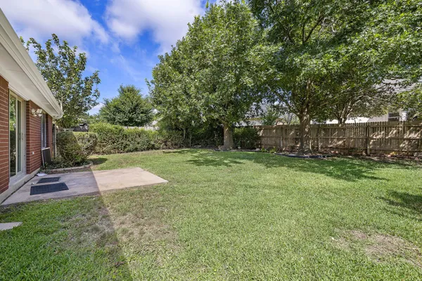$2,500 | 8104 Luckenwald Cove, Round Rock, TX 78681