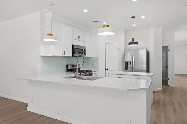 $2,500 | 8104 Luckenwald Cove, Round Rock, TX 78681