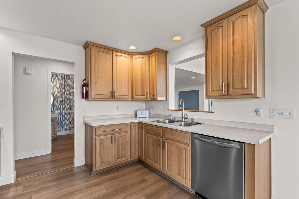 7580 Meadow Ridge Road, Unit A2 Egg Harbor, WI 54209 - Photo 11 of 52 Gallery Image 11