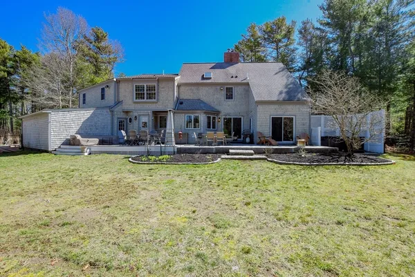$1,285,000 | 34 Pine Hill Lane, Marion, MA 02738