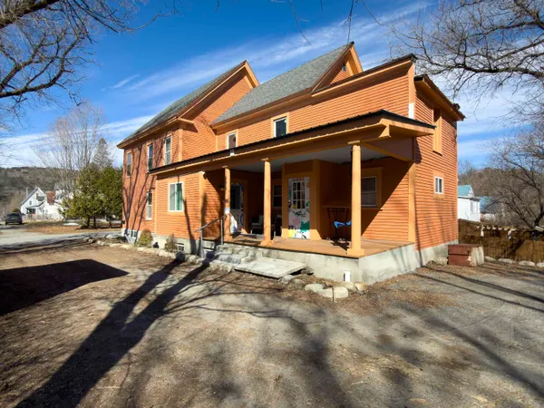 $299,900 | 97 School Street, St. Johnsbury, VT 05819