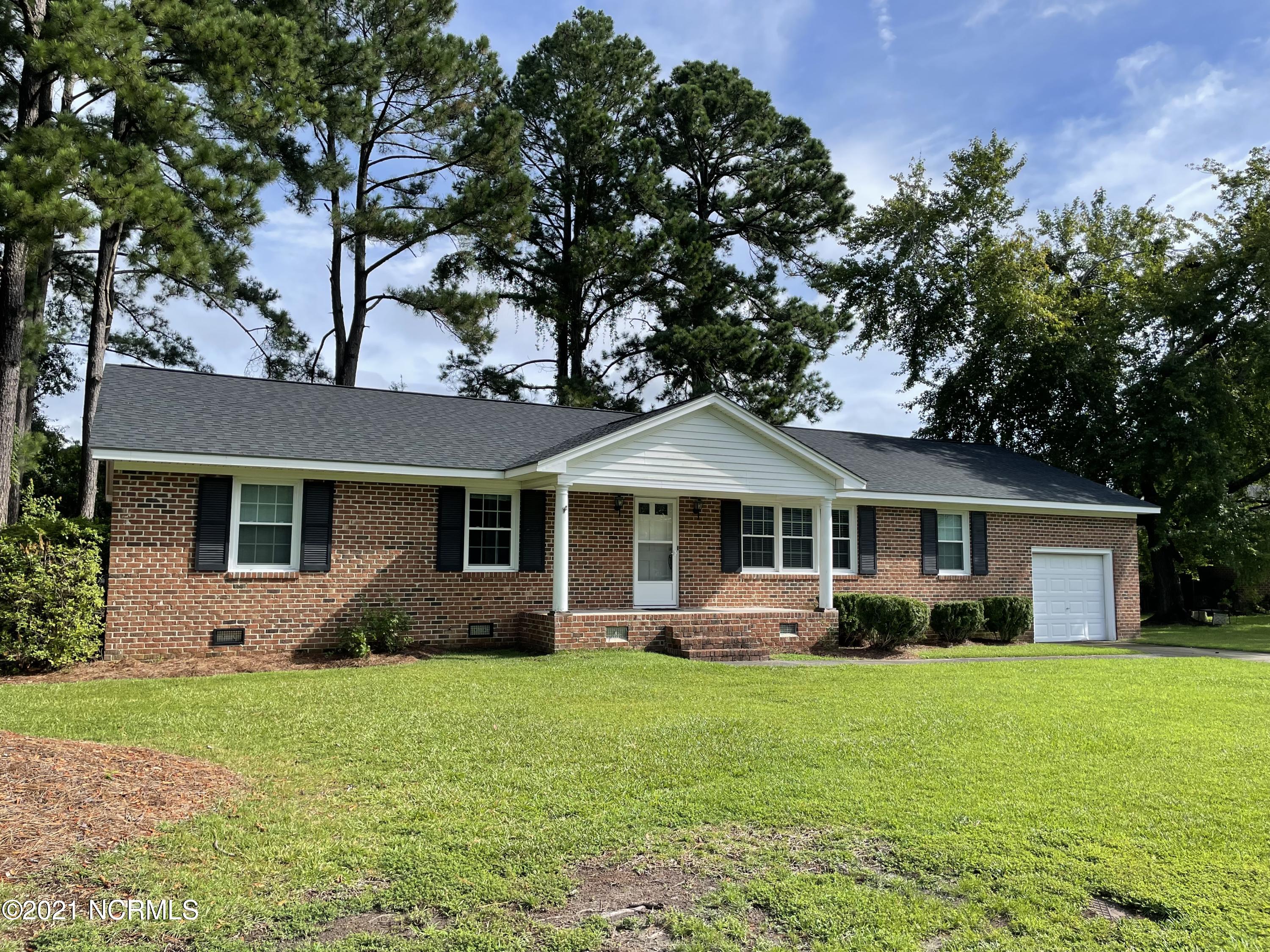 307 Prince Road Greenville, NC 27858 - Photo 2 of 26 7EA68743-9454-474A-92C5-6A2C4CBF936E
