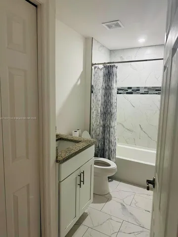 $2,100 | 2524 Northeast 5th Avenue, Cape Coral, FL 33909