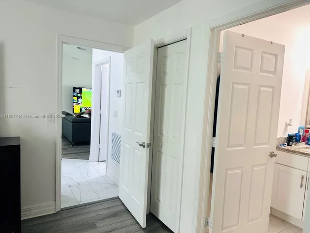 $2,100 | 2524 Northeast 5th Avenue, Cape Coral, FL 33909