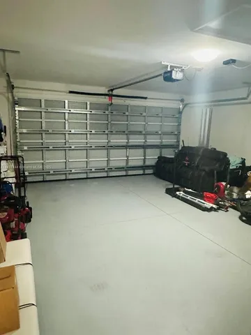 $2,100 | 2524 Northeast 5th Avenue, Cape Coral, FL 33909