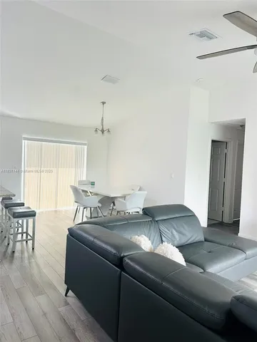 $2,100 | 2524 Northeast 5th Avenue, Cape Coral, FL 33909