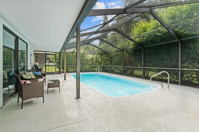 $695,999 | 155 Woodcutter Lane, Palm Harbor, FL 34683