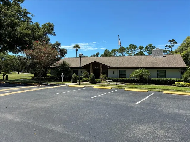 $695,999 | 155 Woodcutter Lane, Palm Harbor, FL 34683