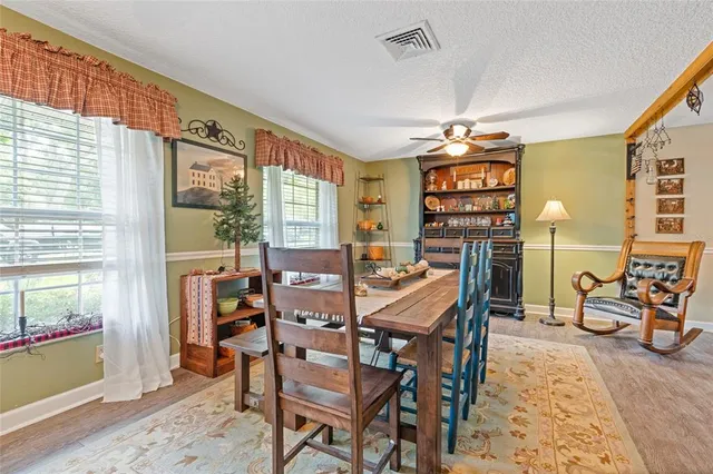 $695,999 | 155 Woodcutter Lane, Palm Harbor, FL 34683