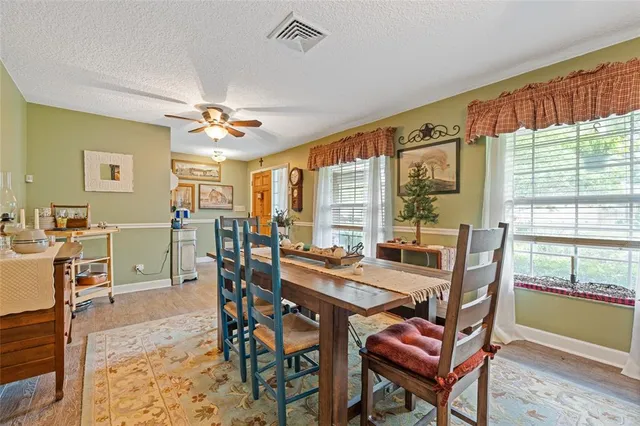 $695,999 | 155 Woodcutter Lane, Palm Harbor, FL 34683