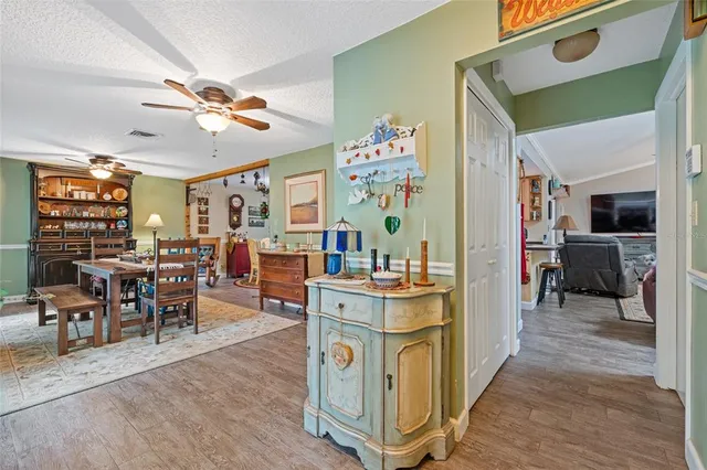 $695,999 | 155 Woodcutter Lane, Palm Harbor, FL 34683