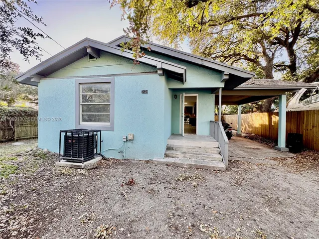 $2,950 | 7528 Northeast 3rd Court, Miami, FL 33138