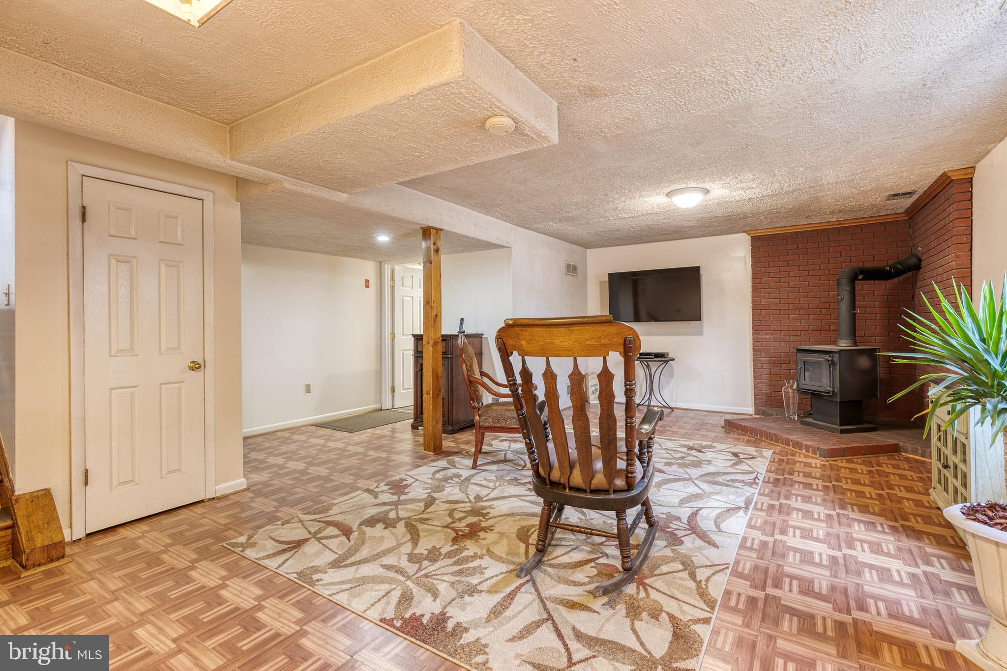 240 Asbury Road Pasadena, MD 21122 - Photo 27 of 35 Gallery Image 27