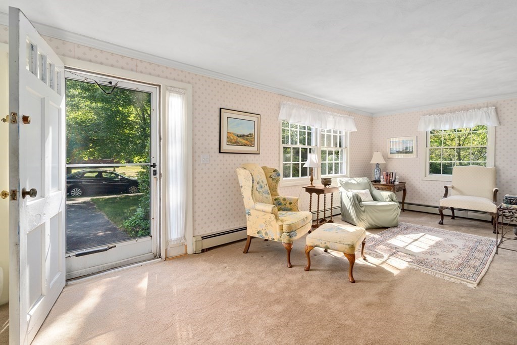 12 Pontiac Road Peabody, MA 01960 - Photo 14 of 26 Gallery Image 14