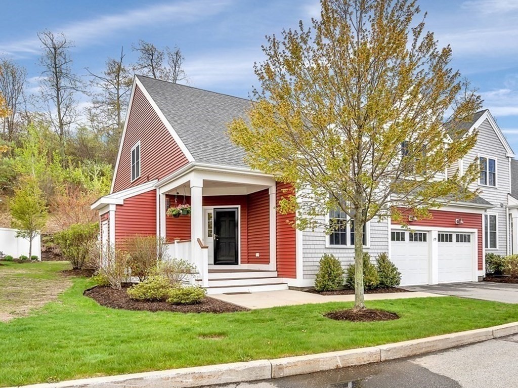 29 Hastings Road, Unit 611 Hudson, MA 01749 - Photo 3 of 36 Gallery Image 3