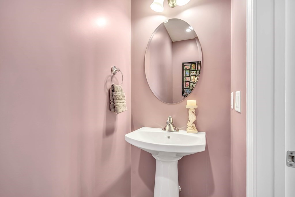 29 Hastings Road, Unit 611 Hudson, MA 01749 - Photo 6 of 36 Gallery Image 6