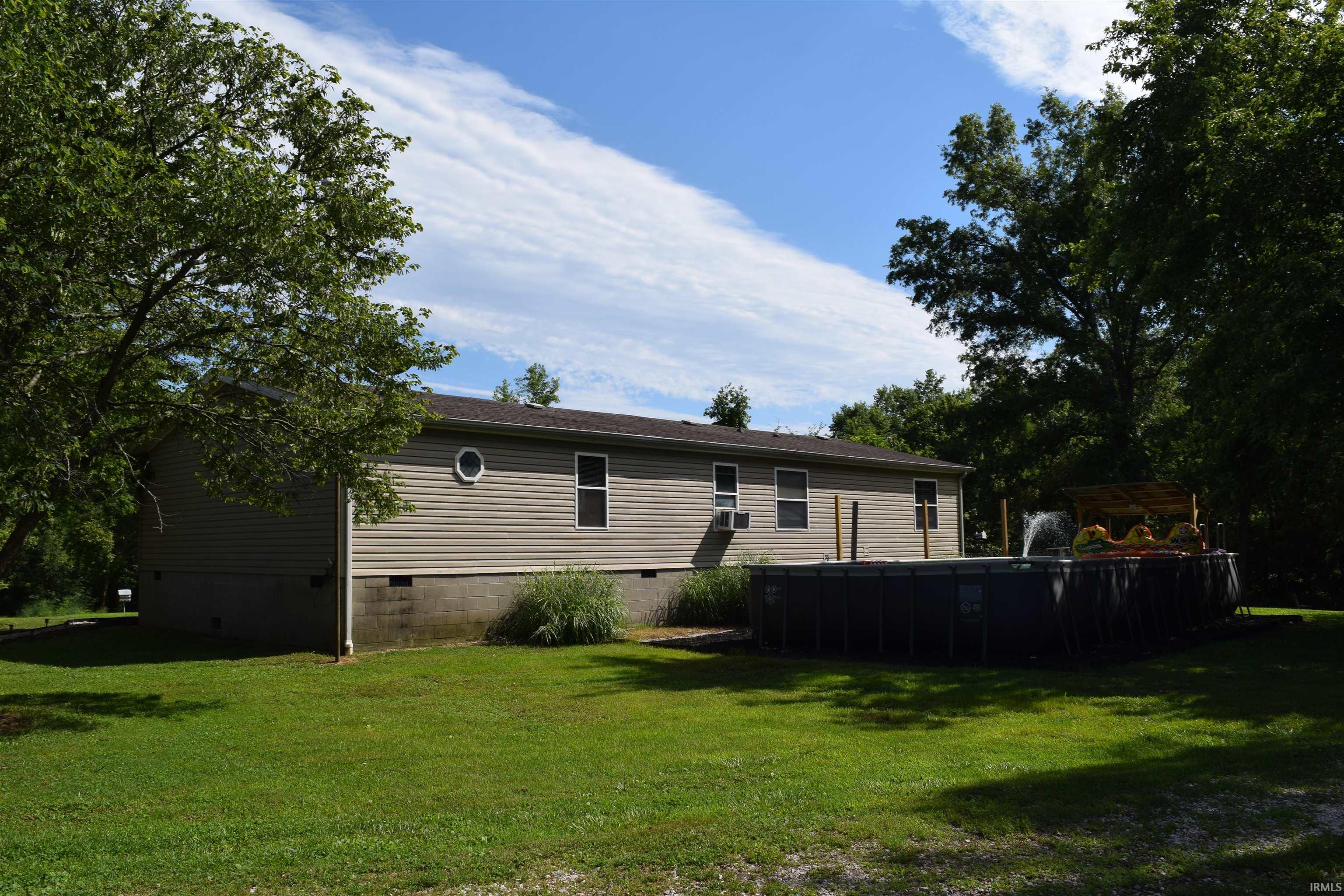 12701 Crow Road Mount Vernon, IN 47620 - Photo 4 of 29