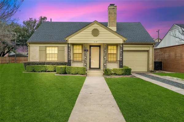 $2,800 | 7619 Morton Street, Dallas, TX 75209