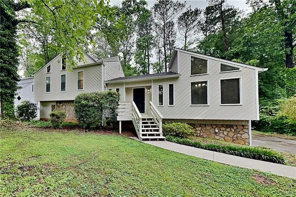 $2,340 | 1341 Rhododendron Drive Northwest, Acworth, GA 30102