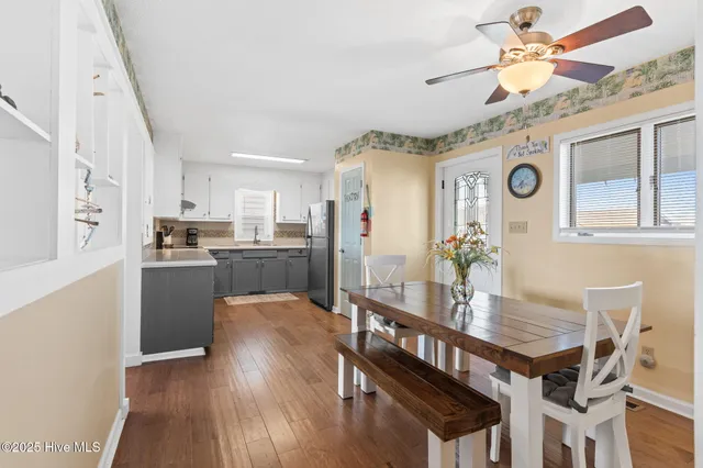 $873,000 | 552 Ocean Boulevard West, Holden Beach, NC 28462