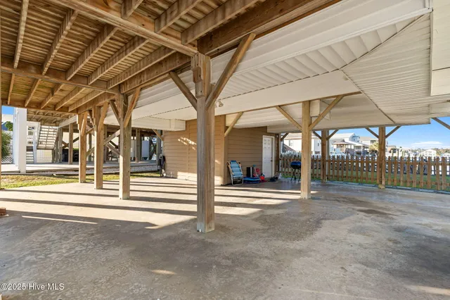 $873,000 | 552 Ocean Boulevard West, Holden Beach, NC 28462