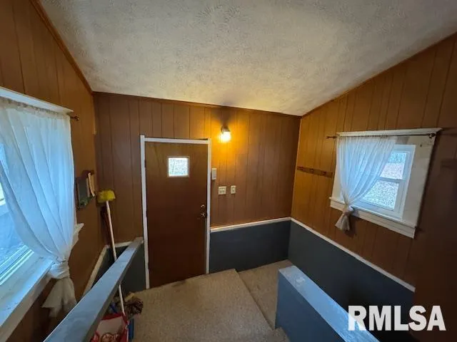 $299,900 | 5267 Old North Road, Christopher, IL 62822