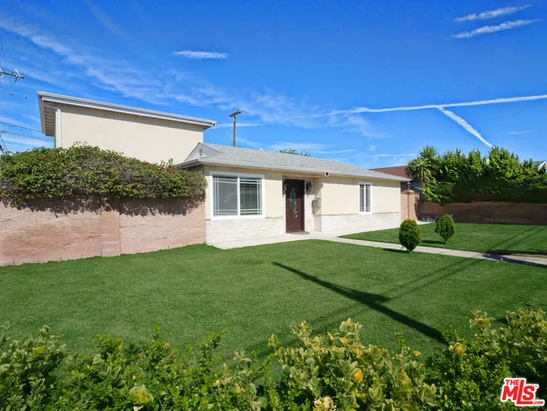 $6,700 | 2501 Ralston Lane, Redondo Beach, CA 90278