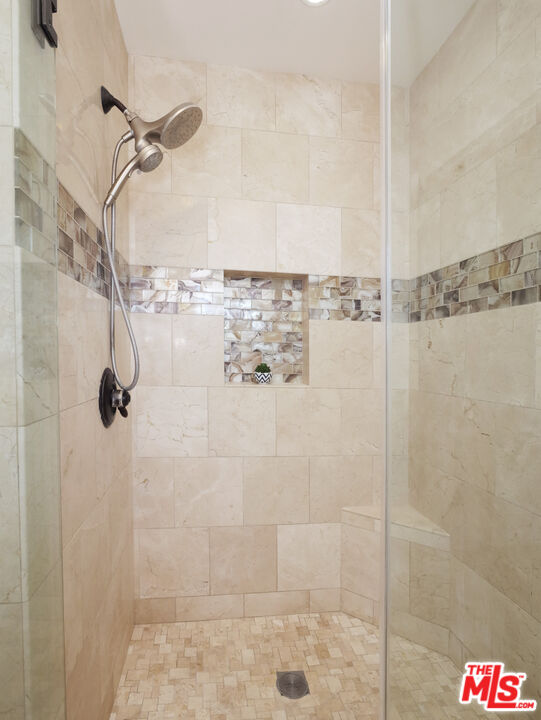 2501 Ralston Lane Redondo Beach, CA 90278 - Photo 14 of 31