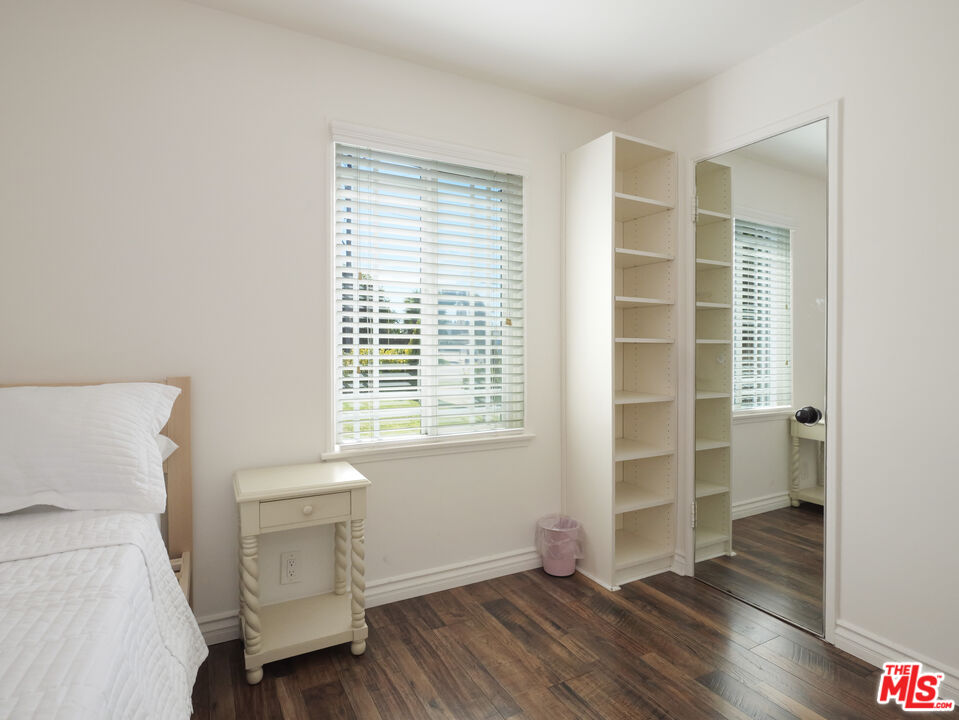 2501 Ralston Lane Redondo Beach, CA 90278 - Photo 17 of 31