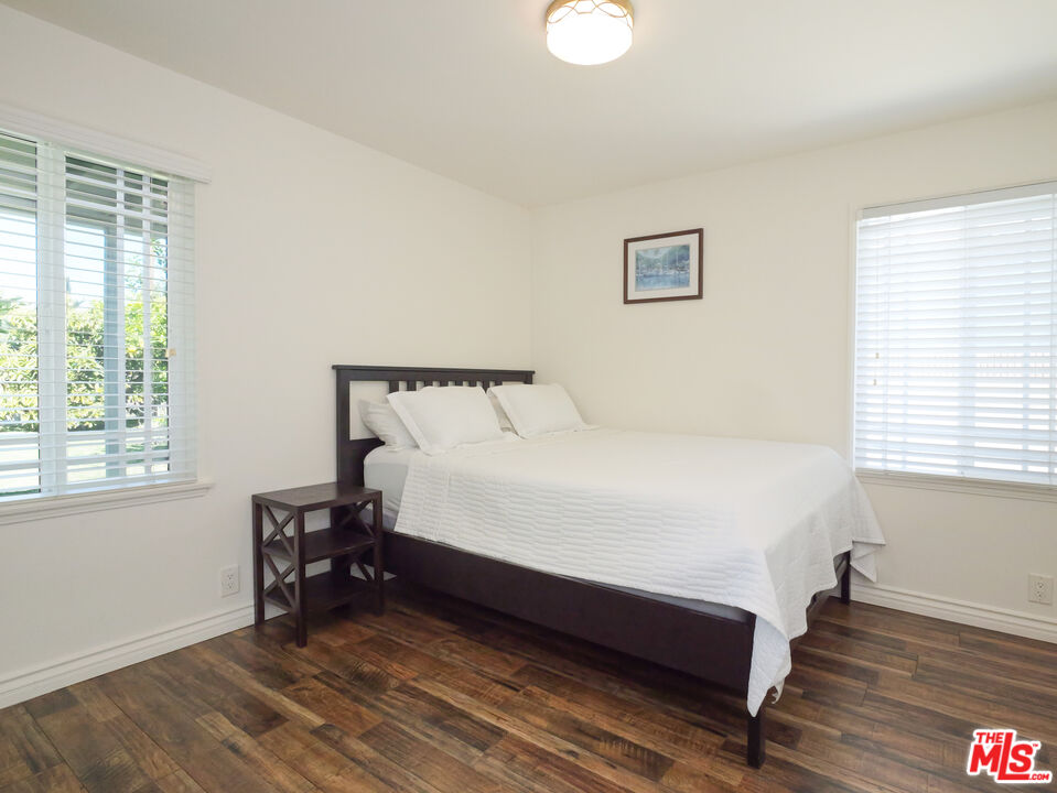 2501 Ralston Lane Redondo Beach, CA 90278 - Photo 18 of 31