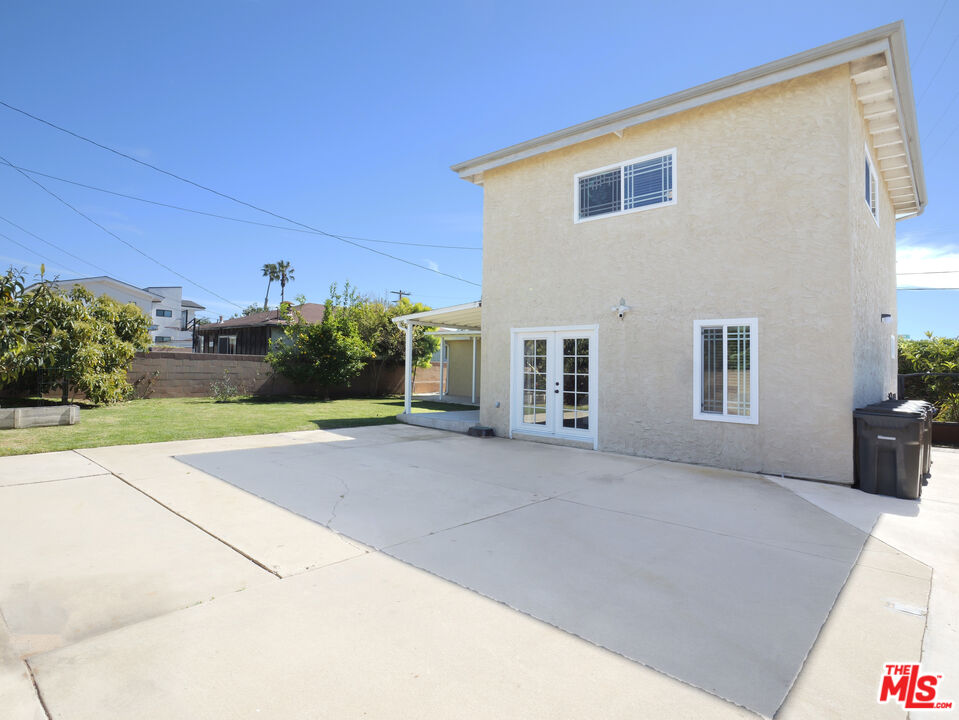 2501 Ralston Lane Redondo Beach, CA 90278 - Photo 27 of 31