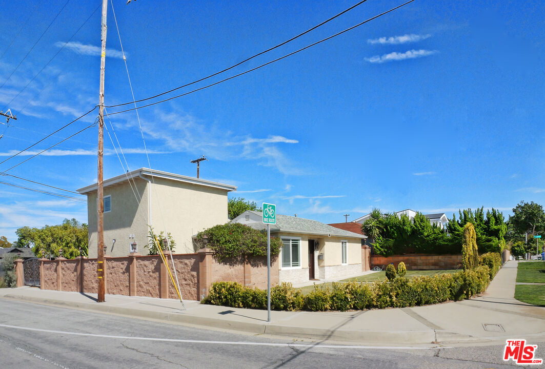 2501 Ralston Lane Redondo Beach, CA 90278 - Photo 31 of 31