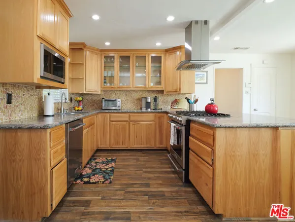 $6,700 | 2501 Ralston Lane, Redondo Beach, CA 90278