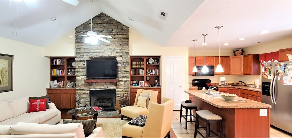 321 Meriwether Way Pigeon Forge, TN 37863 - Photo 7 of 18 Gallery Image 7
