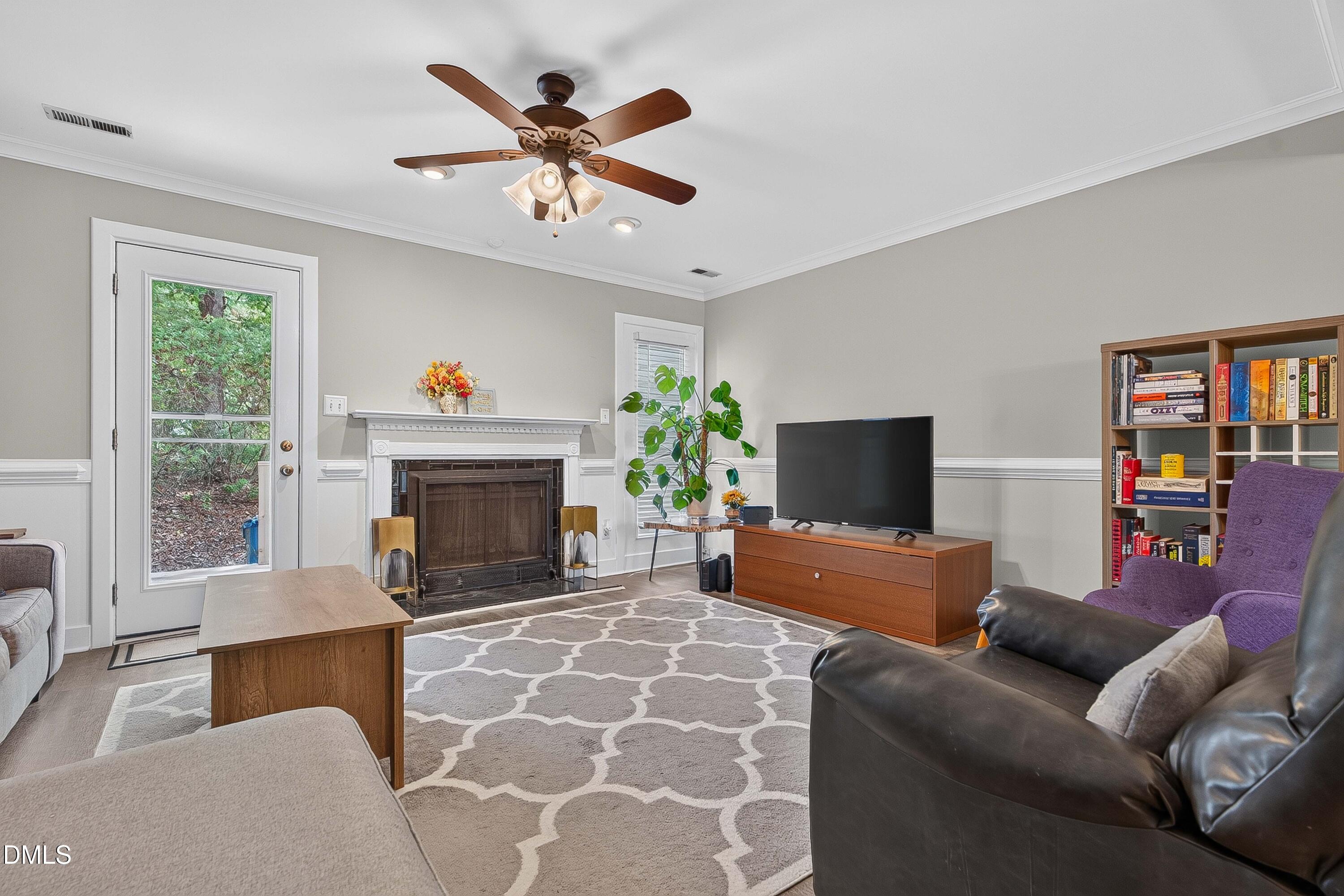 1405 Quarter Point Raleigh, NC 27615 - Photo 6 of 24