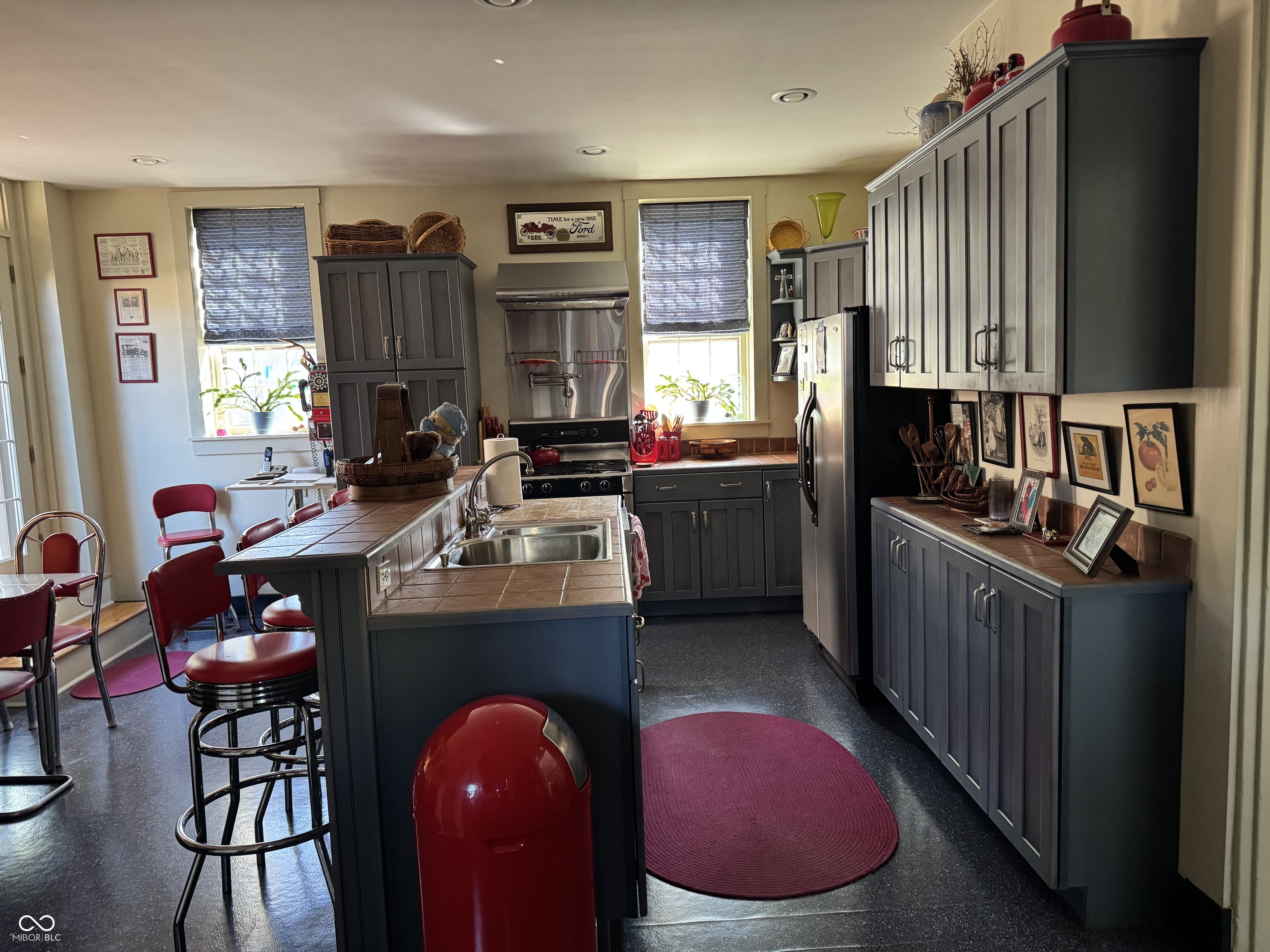 944 West 2nd Street Madison, IN 47250 - Photo 5 of 15