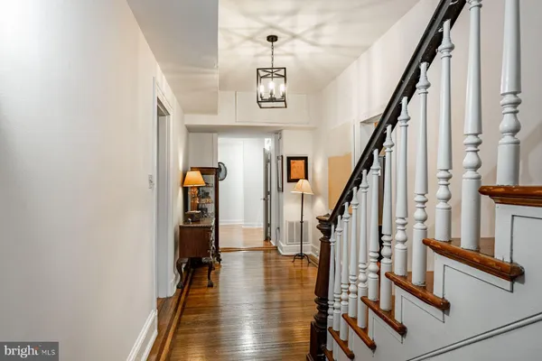 $1,395,000 | 34 1/2 Mary Jane Lane, Newtown Square, PA 19073