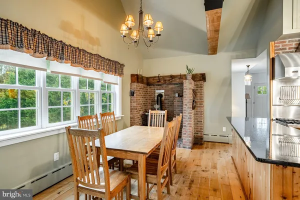 $1,395,000 | 34 1/2 Mary Jane Lane, Newtown Square, PA 19073