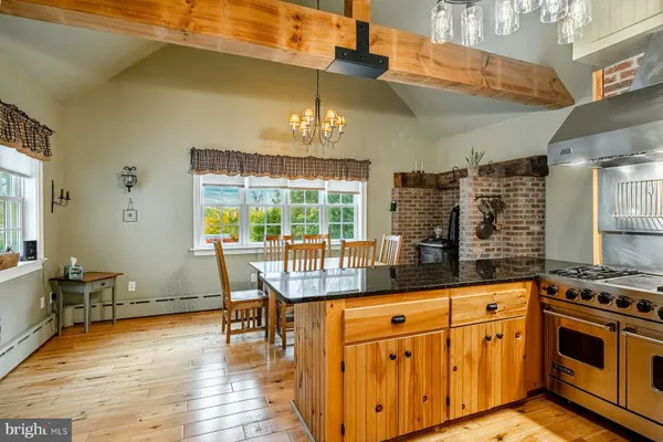 $1,395,000 | 34 1/2 Mary Jane Lane, Newtown Square, PA 19073