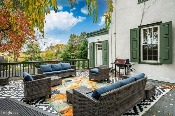 $1,395,000 | 34 1/2 Mary Jane Lane, Newtown Square, PA 19073