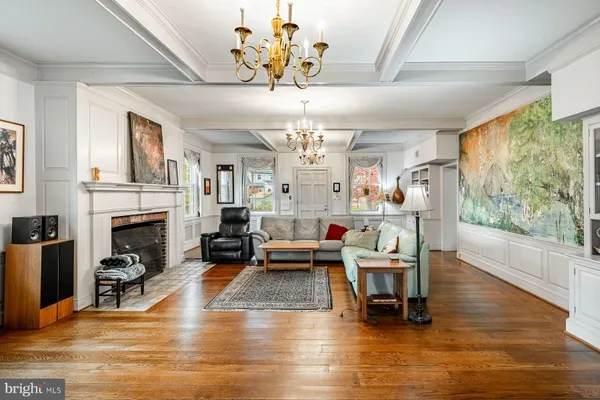 $1,395,000 | 34 1/2 Mary Jane Lane, Newtown Square, PA 19073