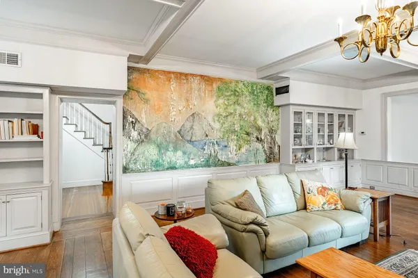 $1,395,000 | 34 1/2 Mary Jane Lane, Newtown Square, PA 19073