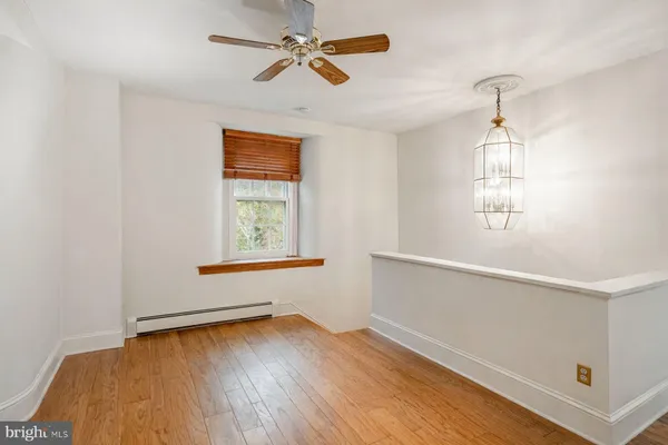 $1,395,000 | 34 1/2 Mary Jane Lane, Newtown Square, PA 19073