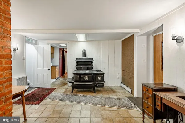 $1,395,000 | 34 1/2 Mary Jane Lane, Newtown Square, PA 19073