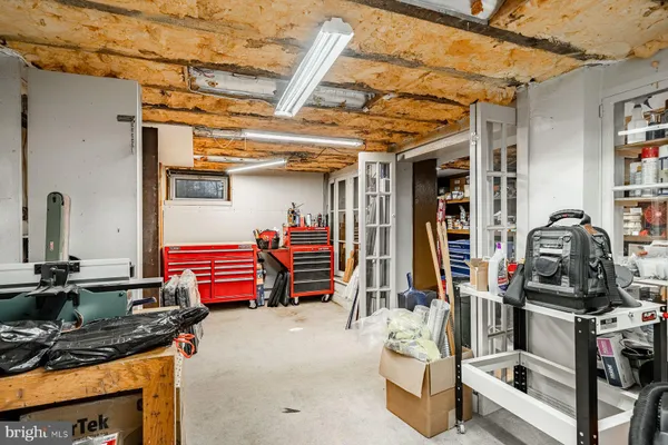 $1,395,000 | 34 1/2 Mary Jane Lane, Newtown Square, PA 19073