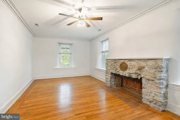 $1,395,000 | 34 1/2 Mary Jane Lane, Newtown Square, PA 19073