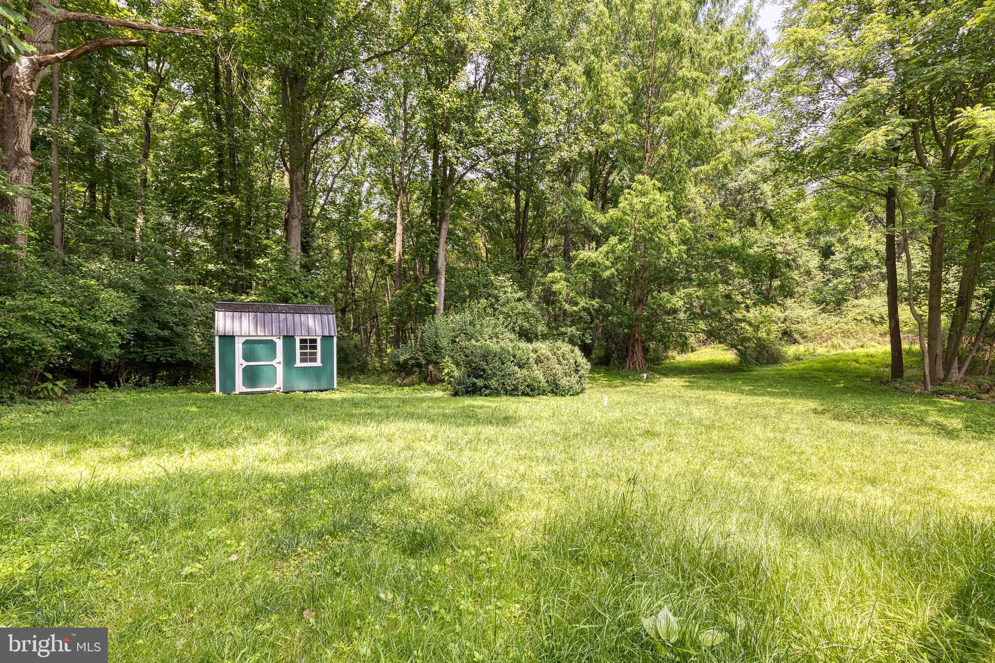 6922 Hollenberry Road Sykesville, MD 21784 - Photo 18 of 19 Rear Yard