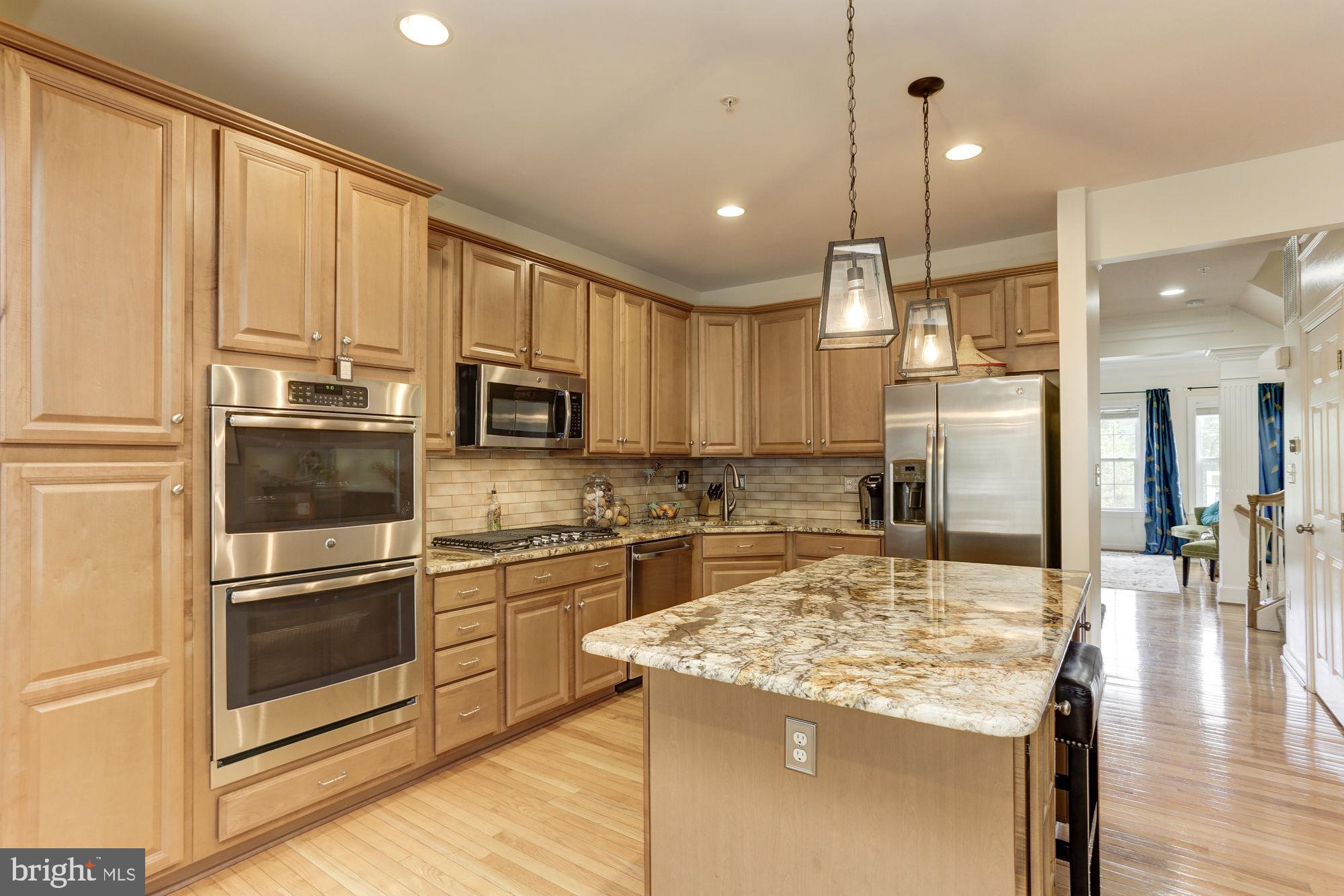 1715 Chiswick Court Silver Spring, MD 20904 - Photo 7 of 32