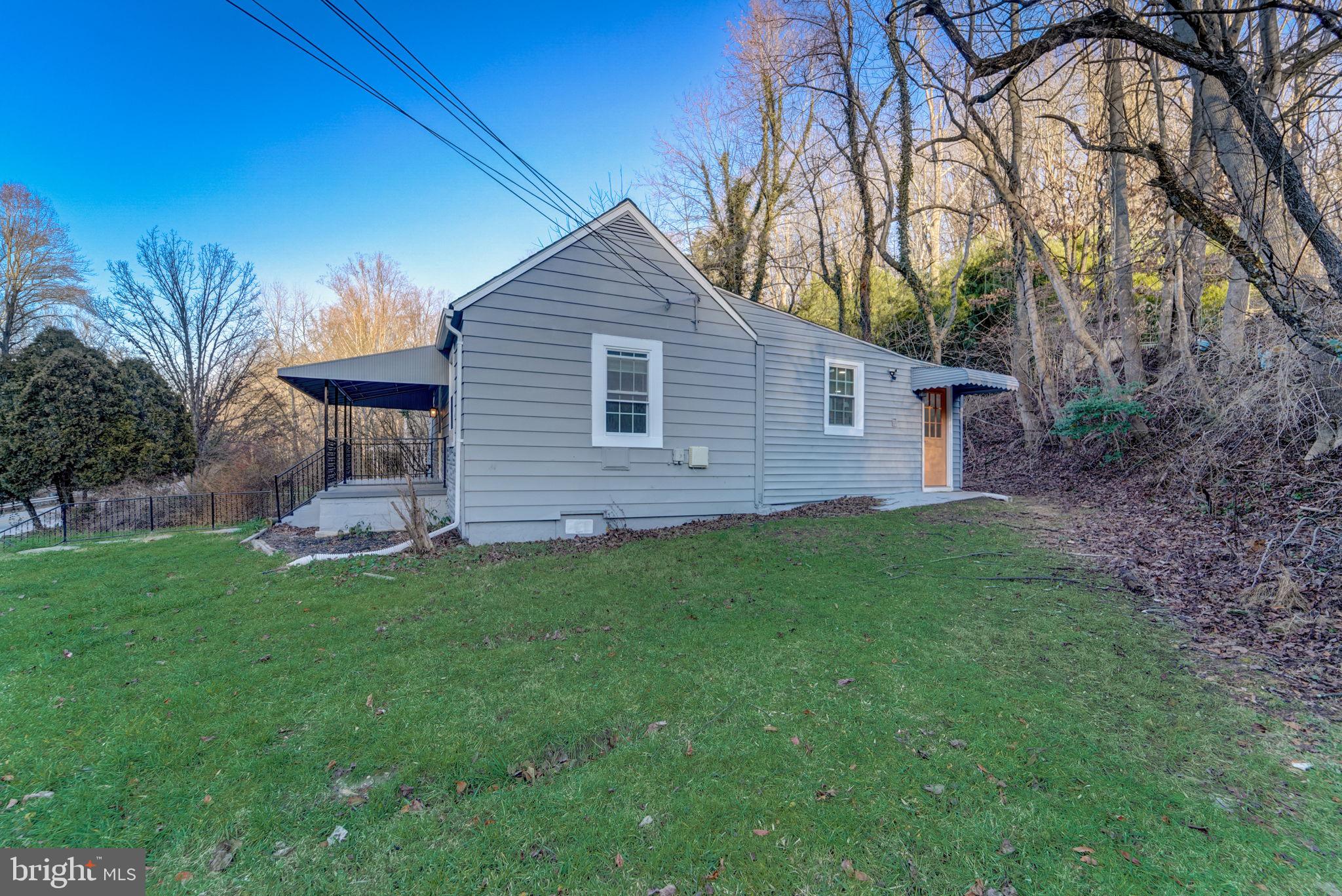 827 Warren Road Cockeysville, MD 21030 - Photo 22 of 23 Side Exterior